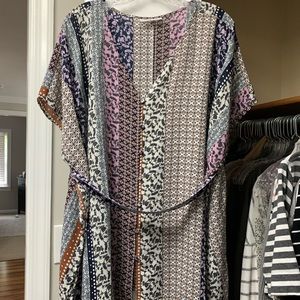 Flowy Printed Maternity Shirt with Belt